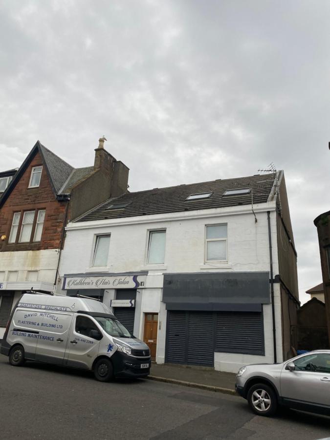 2 Bedroom Apartment In Saltcoats Town Beside The Seaside Extérieur photo
