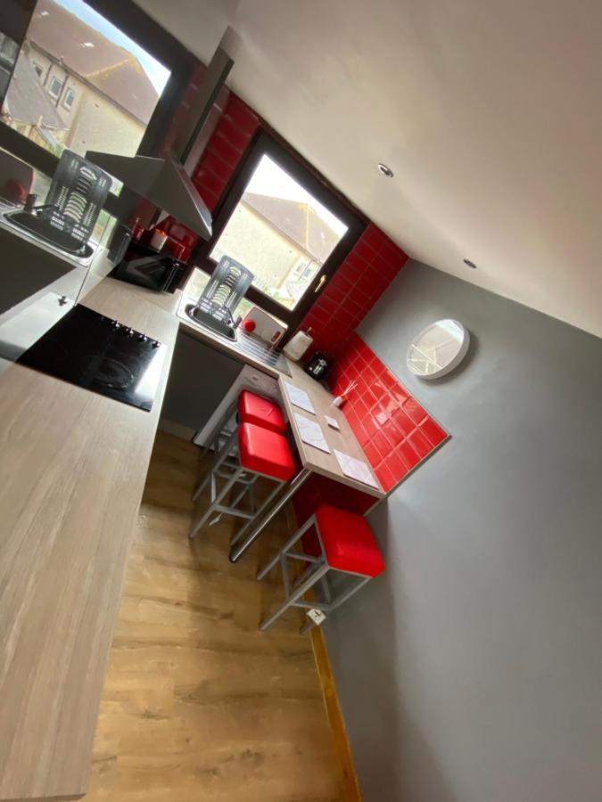 2 Bedroom Apartment In Saltcoats Town Beside The Seaside Extérieur photo